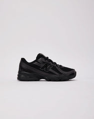 New Balance 740 Grade-School