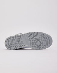 Jordan Air Jordan 1 Mid