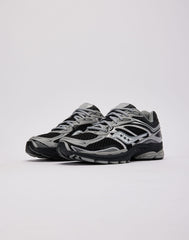 Saucony ProGrid Omni 9